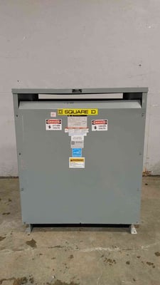 300 KVA, 480 Primary, 208Y/120 Secondary Square D #EE300T68HBCU, General Purpose Transformer, 833A, 3 Phase