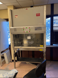 The Baker Company #SG400, SterilGard 2, Biological Safety Cabinet Fume Hood, 115 V., No Filter