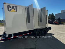 Caterpillar #XQ400-3456, generator, Tier2, PMG, trailer mount, 2004