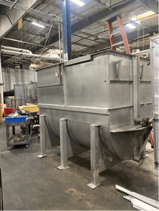 Ribbon blender, 2000 gallon, W/ 30 HP motor for sale