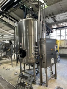600 gallon JV Northwest, Stainless Steel Jacketed Mix Tank, 115 psig @ 200&deg;F dimple jacket, 2 HP agitator