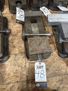 6" Kurt, heavy duty vise