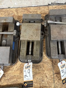 6" Kurt, heavy duty vise