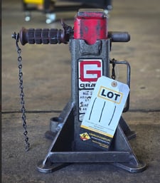 Gray, 20000 lb. adjustable jack stand