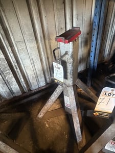Gray, 20000 lb. adjustable jack stand