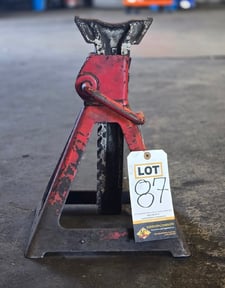 Big Red, 2 ton jack stand