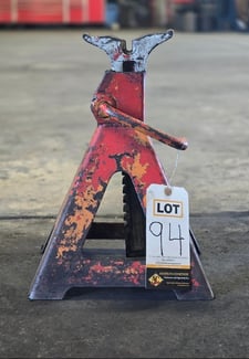 Big Red, 2 ton jack stand