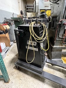 2000 lb. Rapid-Air #SS8, straightener & reel combo, 8" W, manual expansion, drag brake