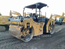 Caterpillar CB64B, 4865 hours, S/N: C5600106, 2015