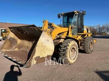 Cat 938GII, Wheel Loader, 17942 hours, S/N: CRD01887, 2006