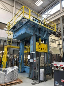 750 Ton, Danly #H-750-72-60, hydraulic press, 60" stroke, 72" daylight, 72" x60" bed,