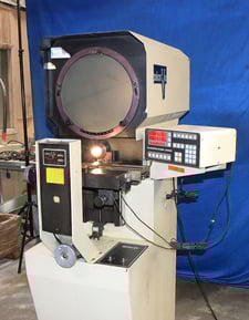14" Microvu #Spectra, optical comparator, Quadra-Chek 2000 digital read out w/ programmable Geo. Funct., 10X