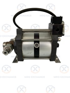 Maximator Air Driven Liquid Pump L 100-2VES 2,100 bar / 30,450 psi intermittent; 2,090 bar / 30,305 psi