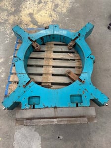 Lathe Steady Rest | 30 in. Bore Opening | Orientation: Axial