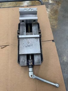TE-CO Mfg Machine Vise PWS-6900 | 6 In. Jaw Width, 9 In. Jaw Opening m00842
