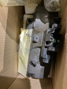 Yuken #DSHG-10-2B2A-T-PA-A100-43, DIRECTIONAL VALVE PILOT OPERATED