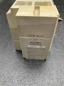 2.2KW Mitsubishi #FR-E520-2.2KN, VFD 2.2KW 3PHASE DRIVE