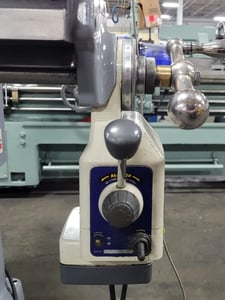 Acer #3CVS, Vertical Mill, X-Axis Power Feed, Maxi Rite Power Drawbar, Newall digital read out, R8 Spindle