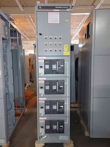 3200 Amps, General Electric Power Break II Switchboard, (4) #SHF08B208H 800A Hi-Break 3 Pole Breakers, 480