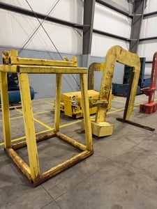 45000 lb. Cady, c-hook, 61" arm, 37" height