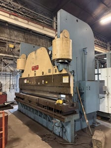750 Ton, Cincinatti #750HX12, hydraulic press brake, 16' overall