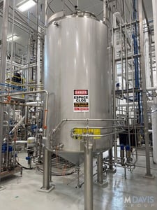 1700 gallon Industries D'Acier Inoxydable Itee, Vertical Stainless Steel Tank, 68" diameter x 108" height