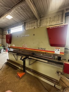 175 Ton, Accurpress #Advantage-717512, Hydraulic Press Brake, 12' overall, 124" between housing, 8" stroke