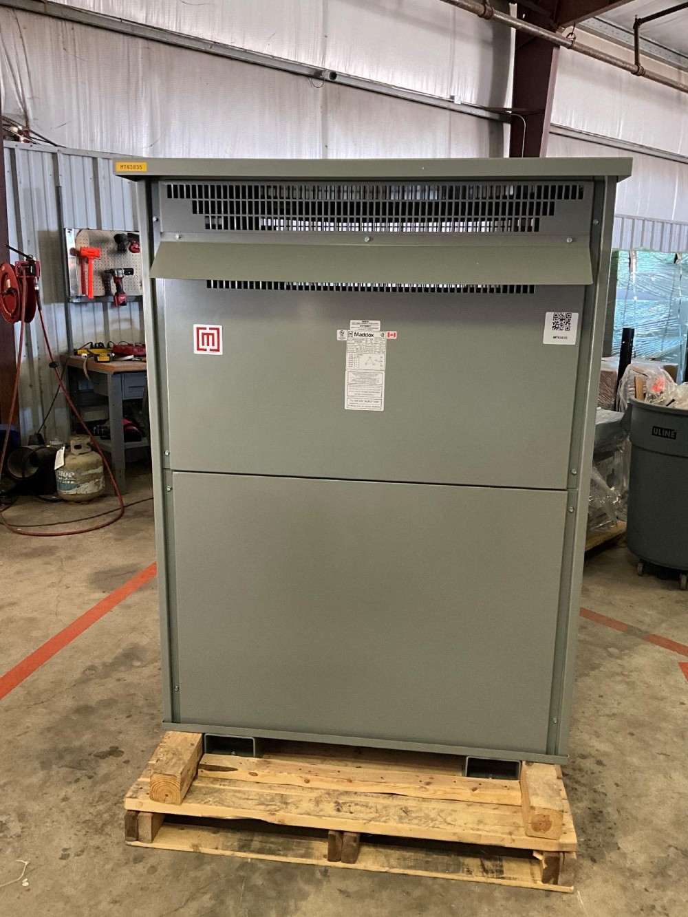 600 KVA 575Y/332 Primary, 480 Delta Secondary, 3 phase, Dry Type Step Up Transformer, Ready To Ship, New