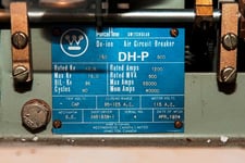1200 Amps, Westinghouse Porcel Line, 150dhp- 500, electrically operated, Draw Out