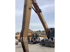Caterpillar MH3040, Wheel Excavator, 10701 hours, S/N: GKT00265, 2022