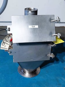 Lump catcher with cleanout port, Stainless construction, 4" OD inlet, 6" ID outlet, 9" OD outlet flange