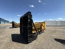 1250 KW Caterpillar #3512, diesel generator set, 480 Volts, 3-phase, 758 hours, 1818 HP @ 1800 RPM, open