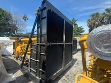 Caterpillar, Industrial Vertical Radiator, 2004