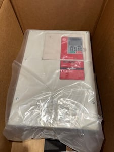 Yaskawa #CIMR-AU5A0052AAA, AC variable frequency drive, A1000 series, 500-600 Volts, 52 A., 3 phase, AA258732