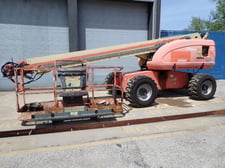 JLG #600S, Telescopic Boom Lift, 60' platform height, 4,401 hours, 2007