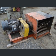 28" x 24" Wood Hogger, 50 HP, 1765 RPM, 230/460 V., 21" diameter Discharge, (4) Rows Rotary Knives