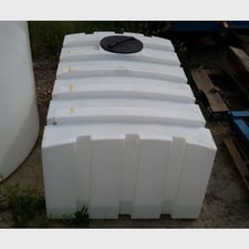 500 Gallon Polyethylene Loaf Tank, #RKW-500, 49" width x 82.5" L x 36" H, 2,273 Liters, NEW, N