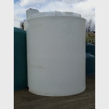 3,000 Gallon Vertical Polyethylene Tank, 96" diameter x 124" H, 13,500 Liters, NEW, N
