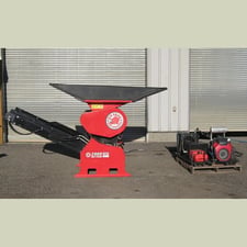 15.5" x 7.5" Red Rhino #2000, Jaw Crusher, 6-8 TPH, 2019