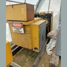 163 KW Caterpillar #3208, Diesel Generator, 120/208 Volts, 1800 RPM, circuit breaker, EMCP control panel