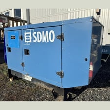 30 KW SDMO #T30UCM, Diesel Generator, multi-voltage, 49 HP Mitsubishi engine, 1800 RPM, 125 amp main breaker
