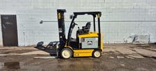 4500 lb. Yale #ERCO45VGN36TE088, forklift, baqttery poweredr, 36 V., 3 stage, side shift, auxiliary
