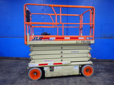700 lb. JLG, scissor lift, 84x44" platform, 1346 hours