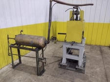 7 Ton, Ardcor, pneumatic 4-post cut-off press