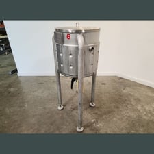 21 gallon Malrex Fabrications, Stainless Steel steam-jacketed kettle tank, 20" diameter x 20" straight side