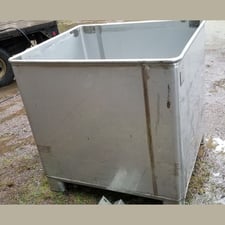 300 gallon 360 U.S. gal.) Custom Powder Systems #515236, Stainless Steel open top square tank, 2005 (3
