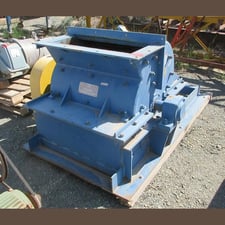 American Pulverizer #WC-30-UR-NF, hammer mill, 32" x 14" feed opening, 44" x 35" discharge opening