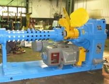 Davis Standard, Extruder Screw, 3.5" screw diameter, 20:1 L/D ratio, left hand rotation