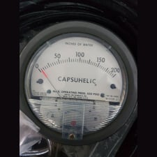 Dwyer Capsuhelic Differential Pressure Gauge, 5" diameter, 1/4 NPT, 2 pair
