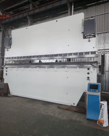 1,300 Ton, MAQ #WE67K-1300/5500, Hydraulic Press Brake, 18' Overall, Delem DA53T CNC, New